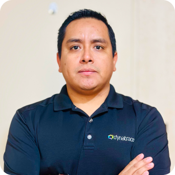 Rumbo César Saravia